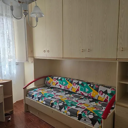 Casa Dina * Nebida